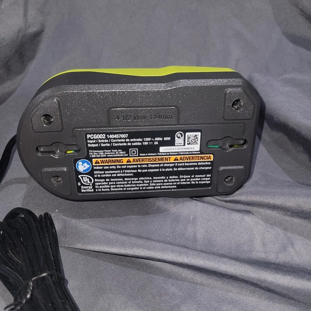 RYOBI ONE+ 18V Lithium-Ion Charger, PCG002
